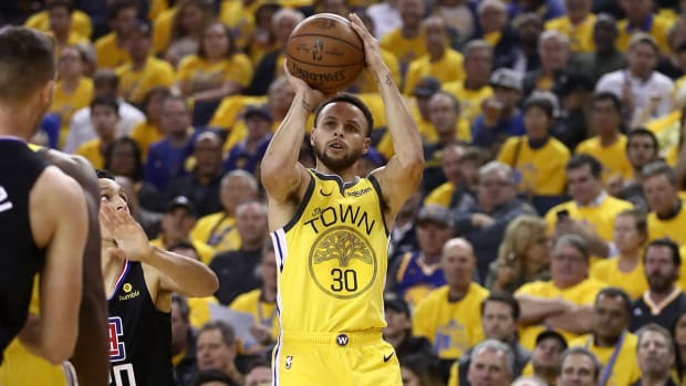 stephen-curry-three-point-shot-warriors-clippers.jpg